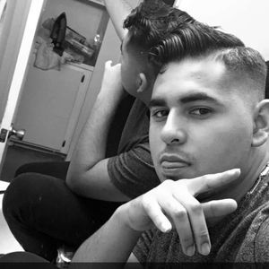 Meet your Posher, Victor